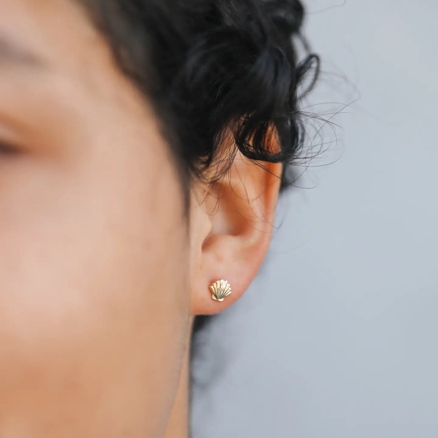 Seashell Stud
